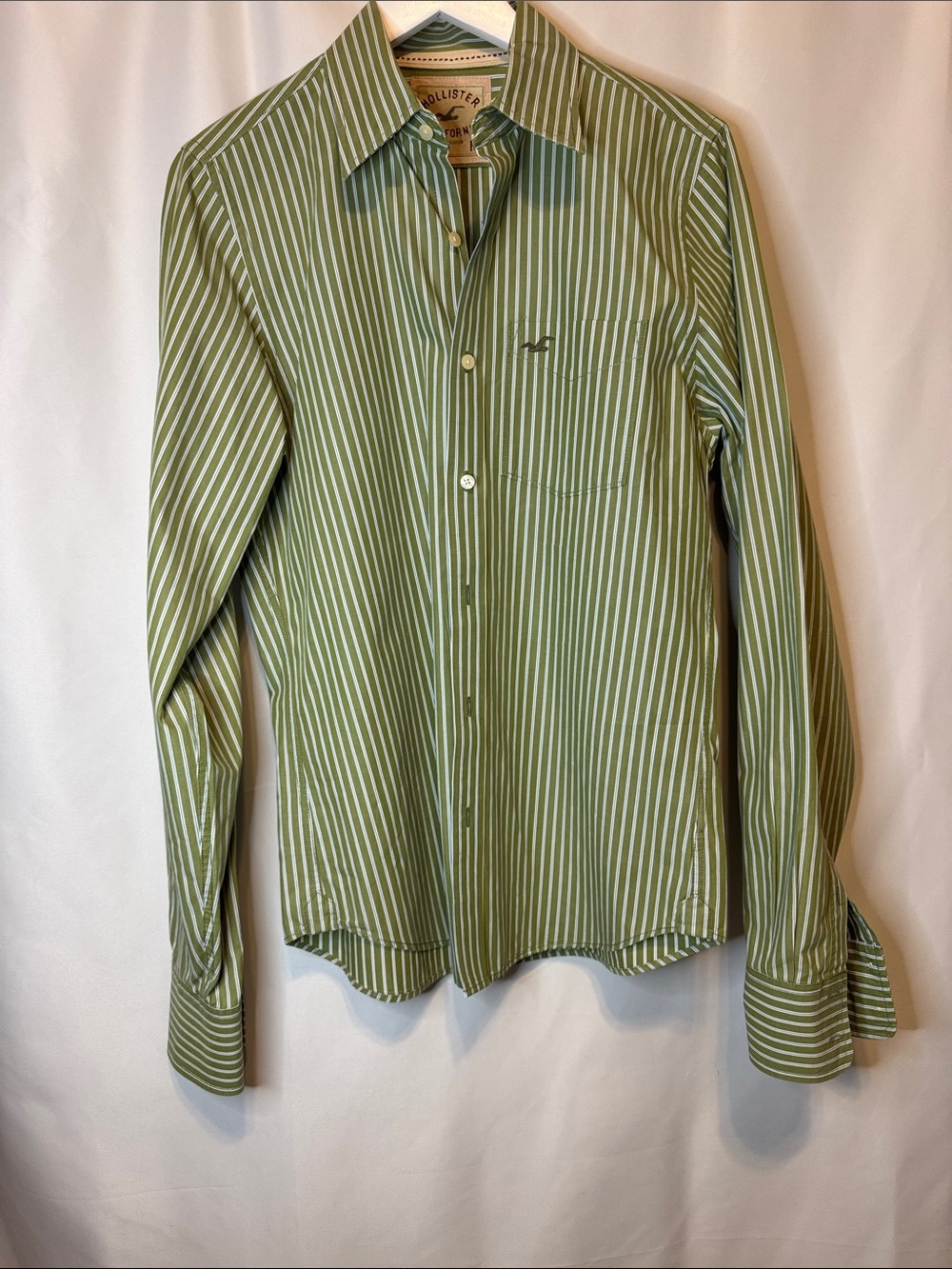 Hollister Men's Light Green and White Striped Button-Down Shirt men’s medium.